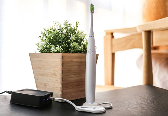 Vibration motor for sonic toothbrush